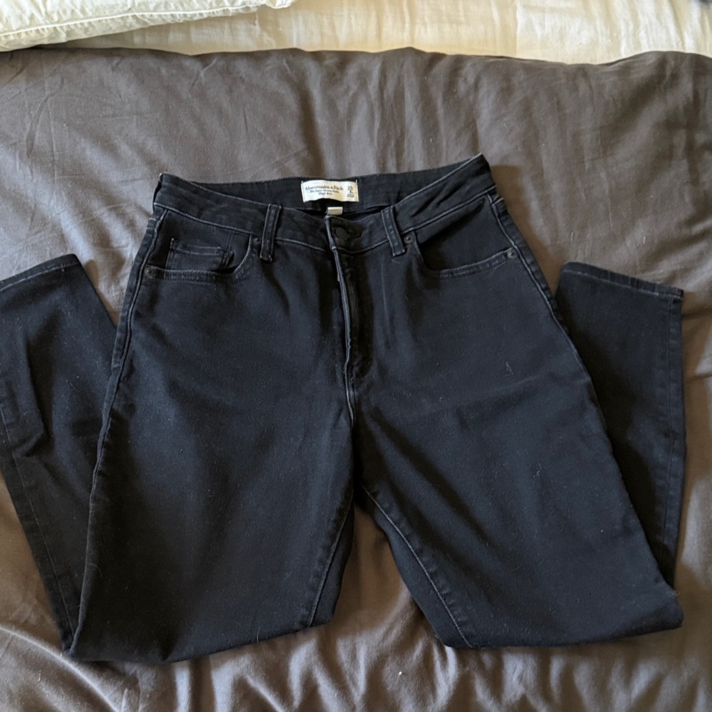 Abercrombie Curve Love The super skinny ankle high rise